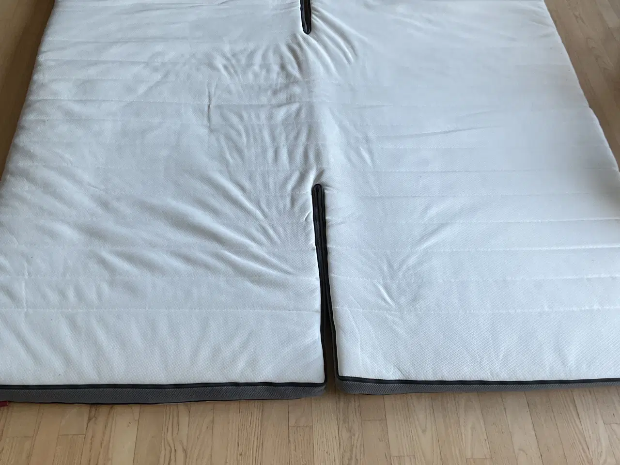 Billede 1 - Temprakon topmadras med split