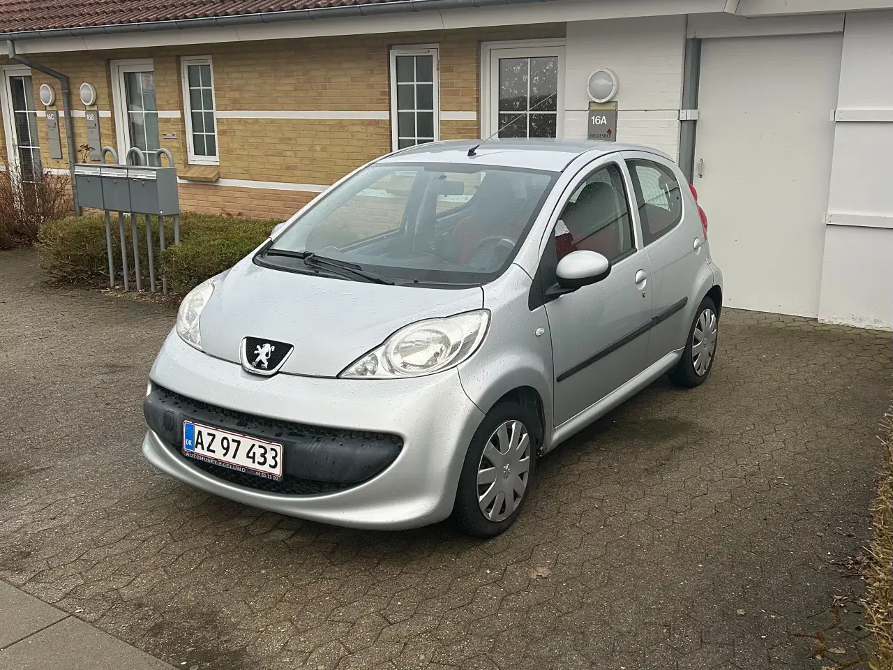 Billede 2 - Nysynet Peugeot 107 KM 133.XXX!
