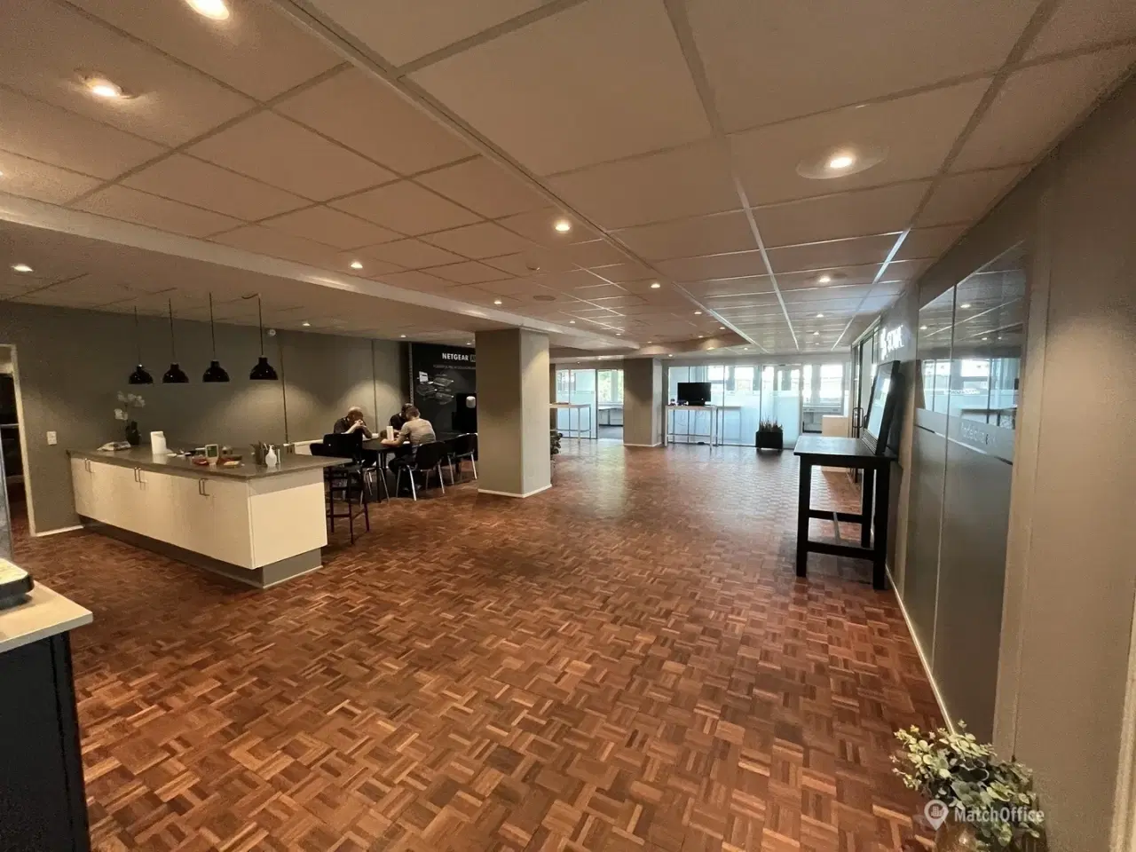 Billede 16 - Sjældent udbudt kombination af lager & kontor