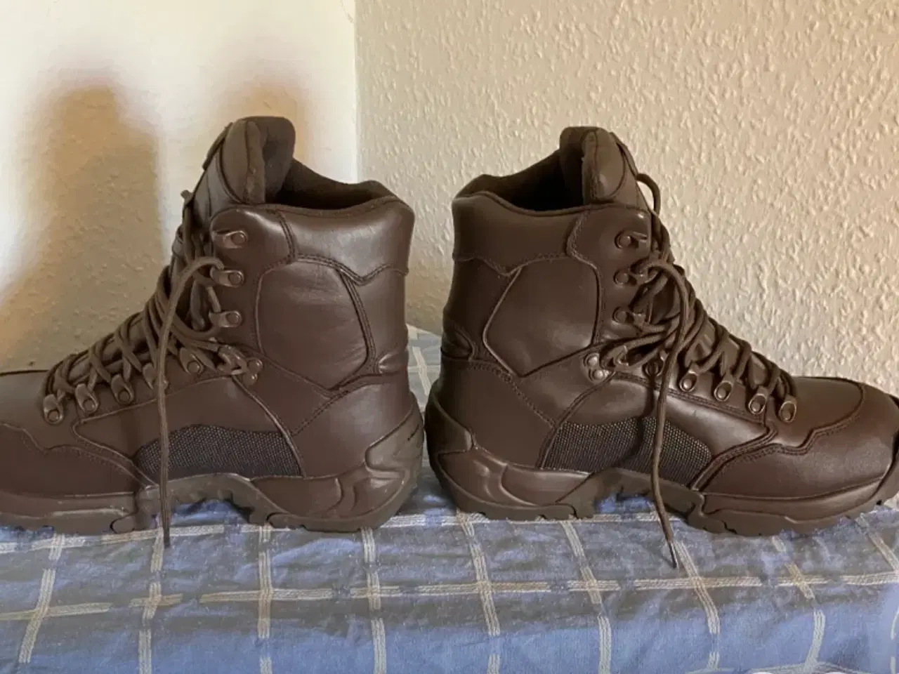 Billede 2 - Vandrestøvle. Str 44 