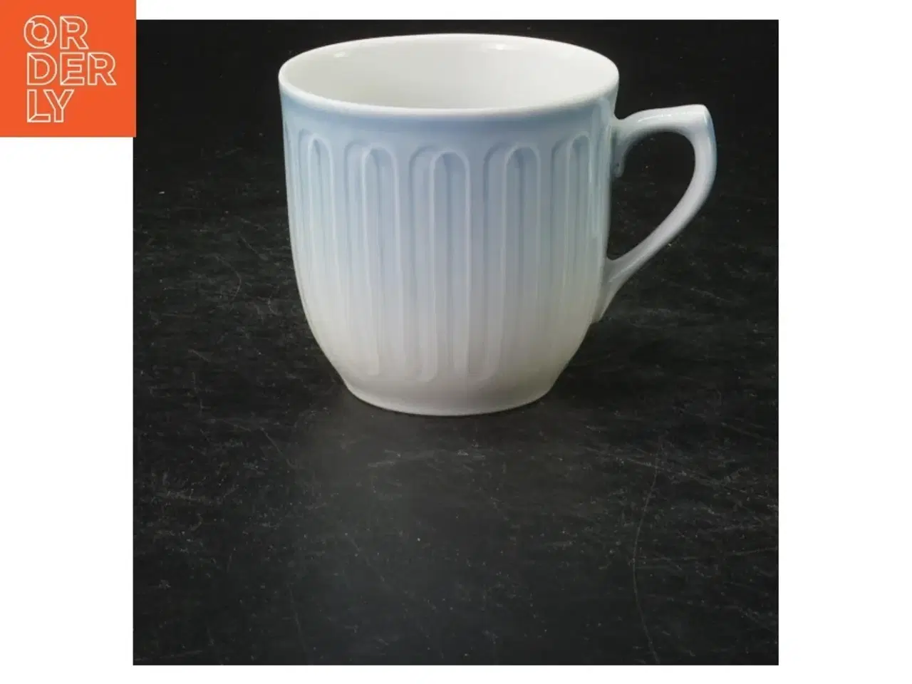 Billede 2 - Seks blå-hvide porcelænskrus fra B&G (str. 7 cm. 6 stykker)