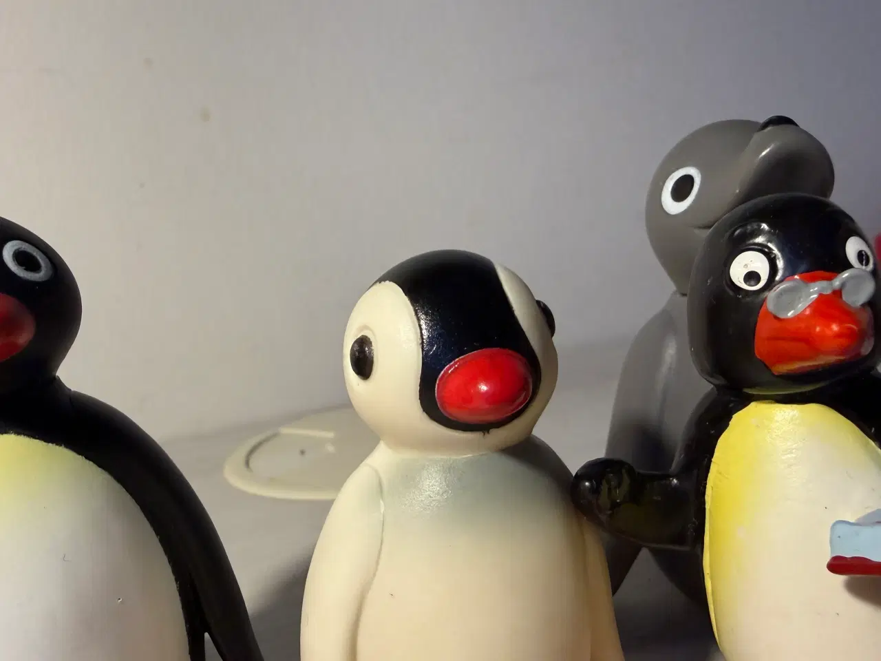 Billede 4 - 6 Pingu figurer