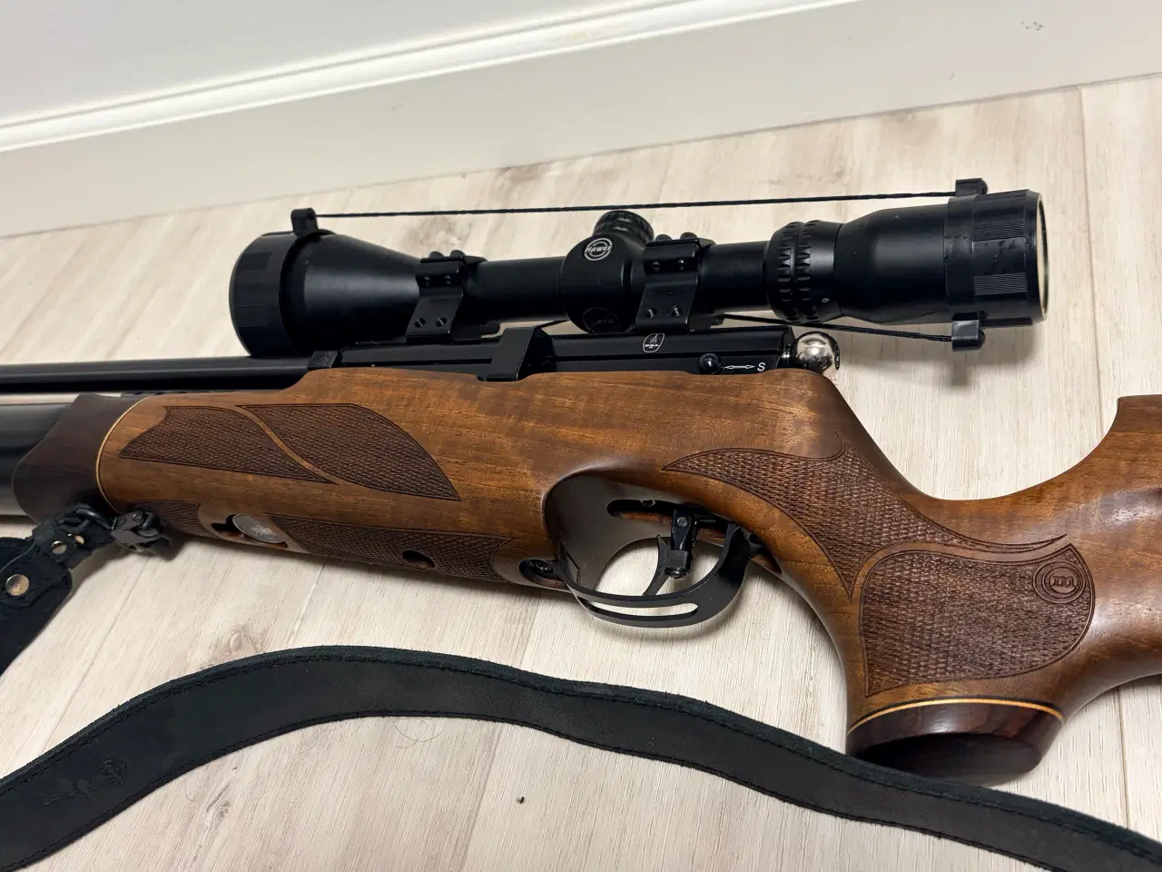 Billede 2 - BSA R10 MK2  PCP luftgevær .177  valnød/palisander