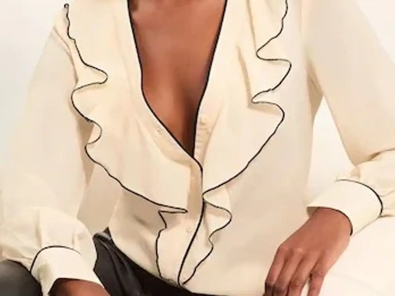 Billede 1 - Elegant bluse