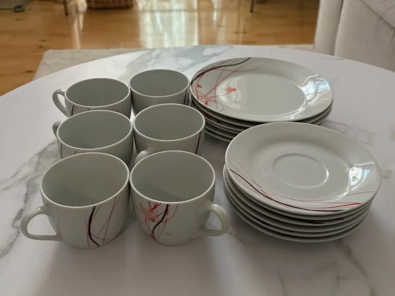Billede 3 - Kaffeservice sæt og tallerkner 