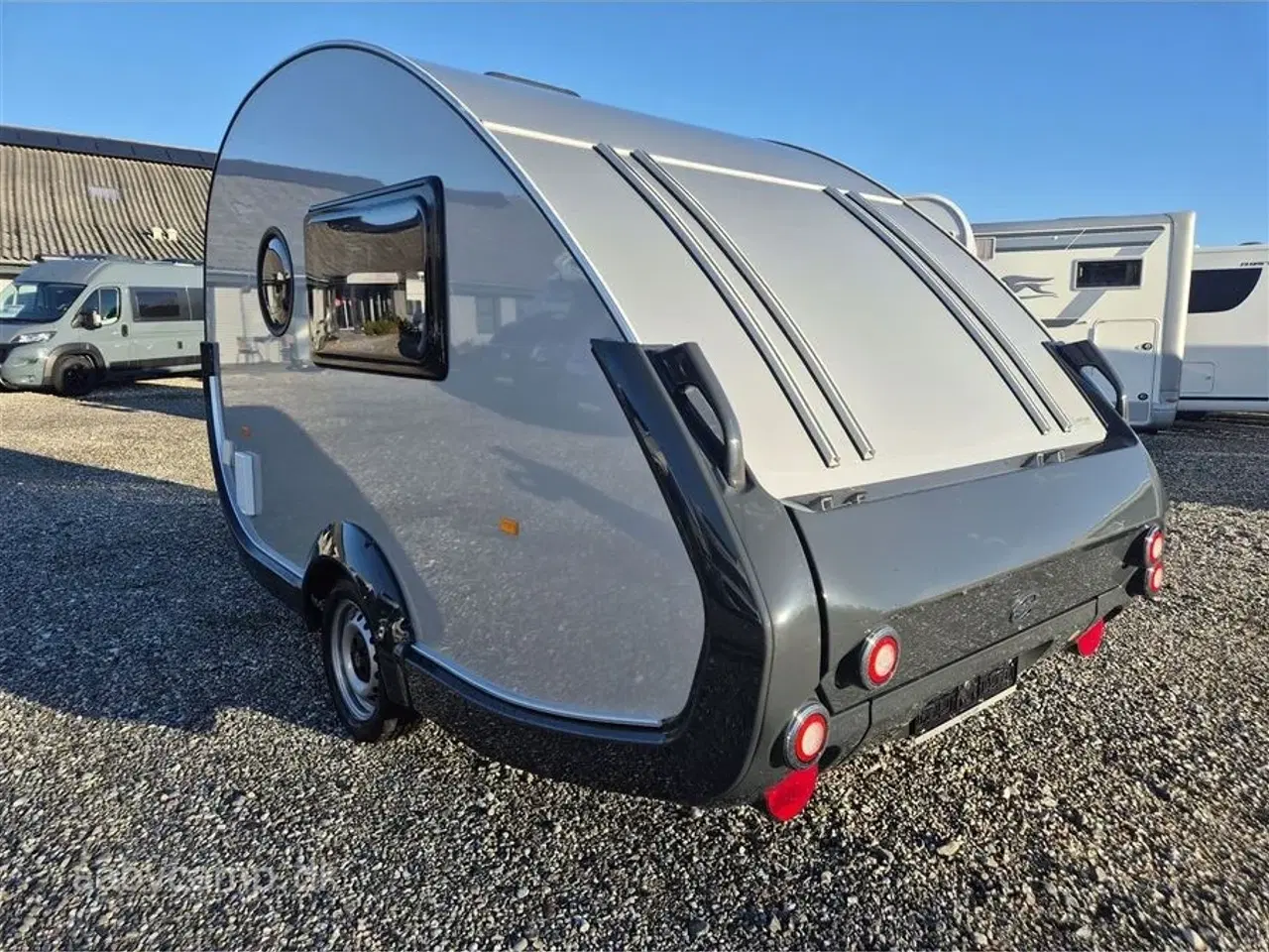 Billede 3 - 2025 - Tabbert T@b 320 RS   kompressor køleskab. forberedt til cykelstativ bag på. 1000 Kg total.