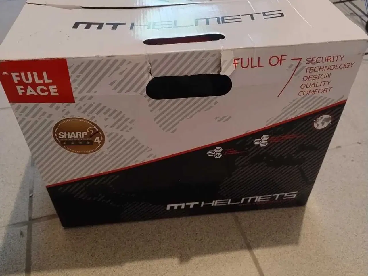 Billede 8 - Styrthjelm/knallerthjelm