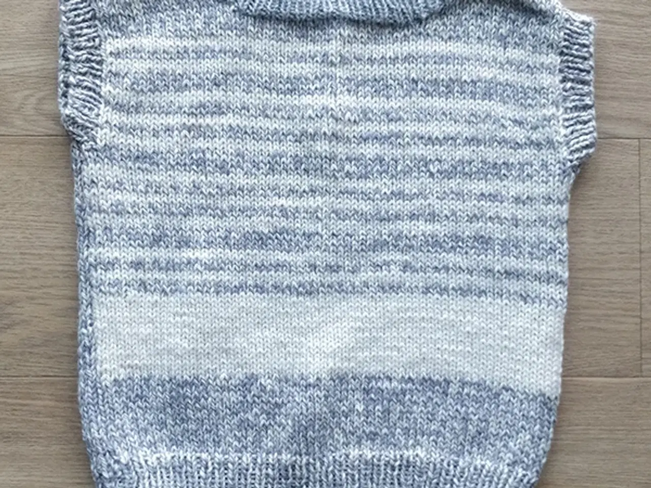 Billede 2 - Trøje, ærmeløs sweater, trøje, håndlavede