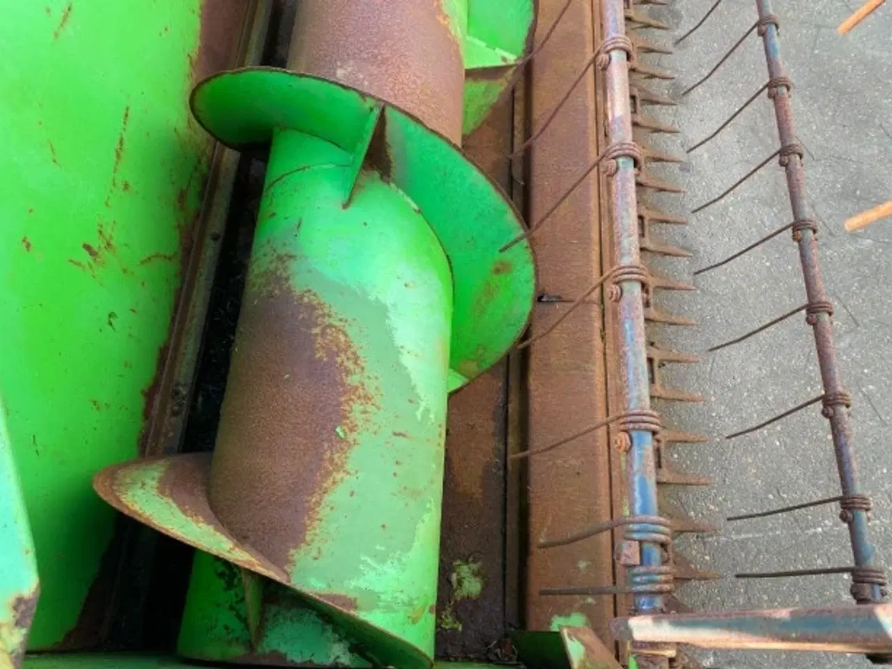 Billede 15 - Deutz 14" Skærebord