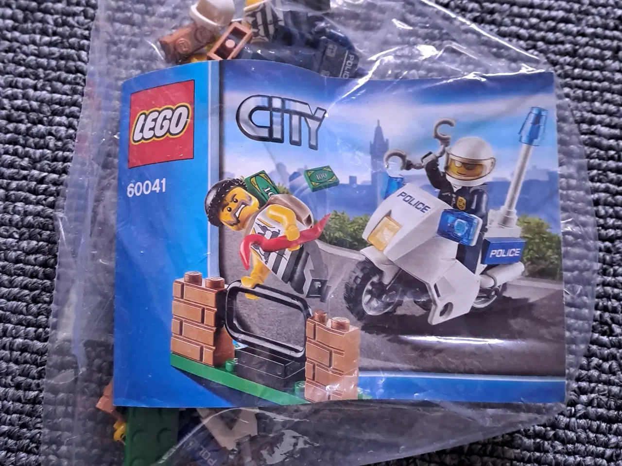 Billede 1 - Lego City 30315 og 60041 og 4436