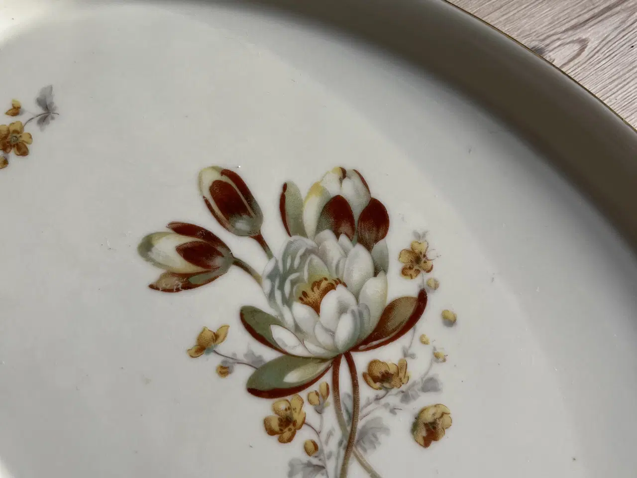 Billede 5 - Fad med blomster