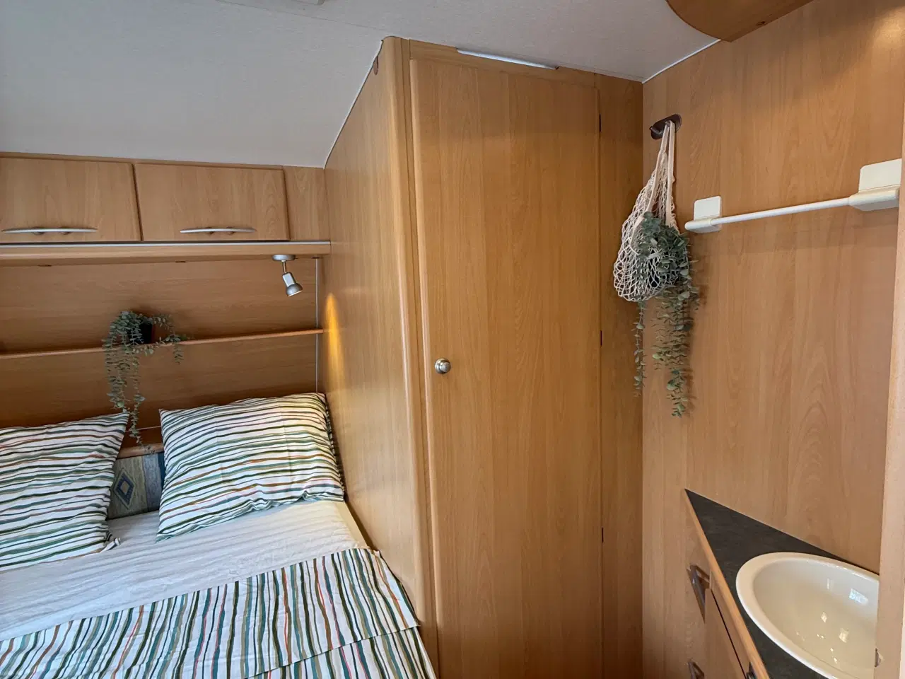 Billede 9 - 2005 Adria 432 PX / Med Fortelt