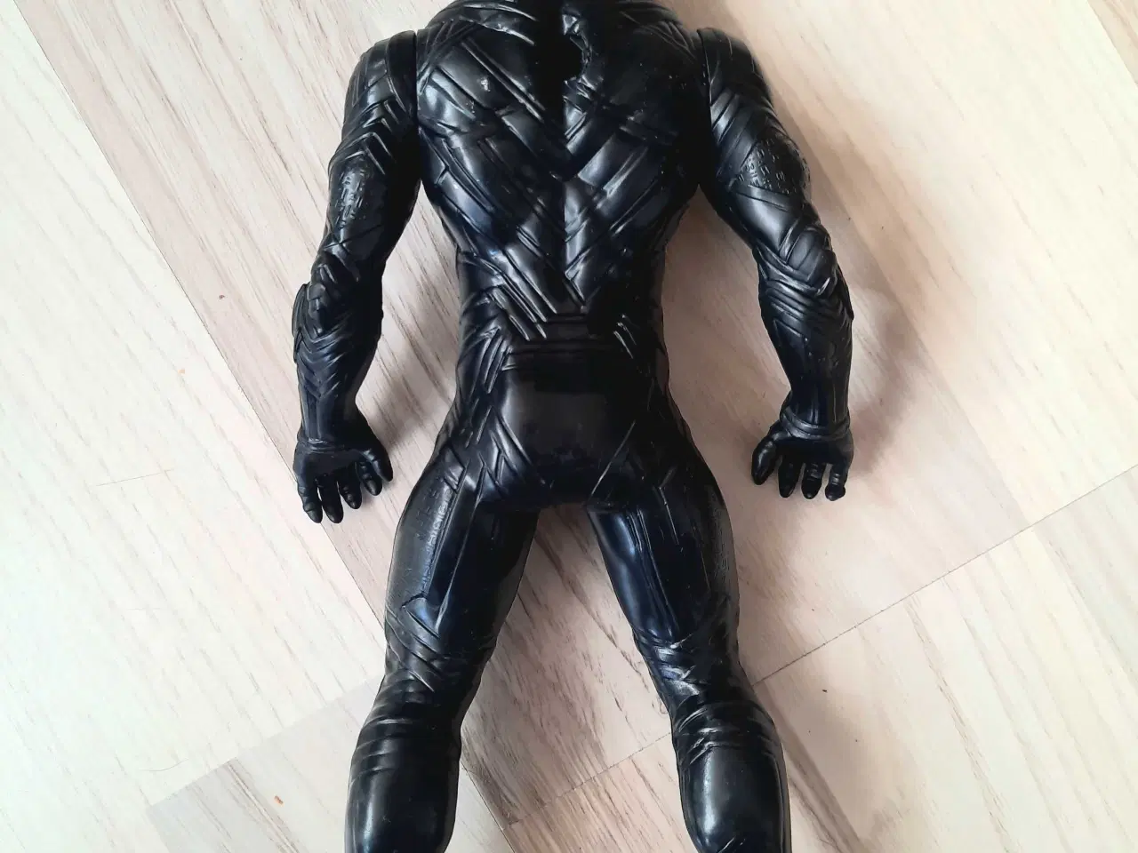 Billede 2 - Black Panther Avengers figur