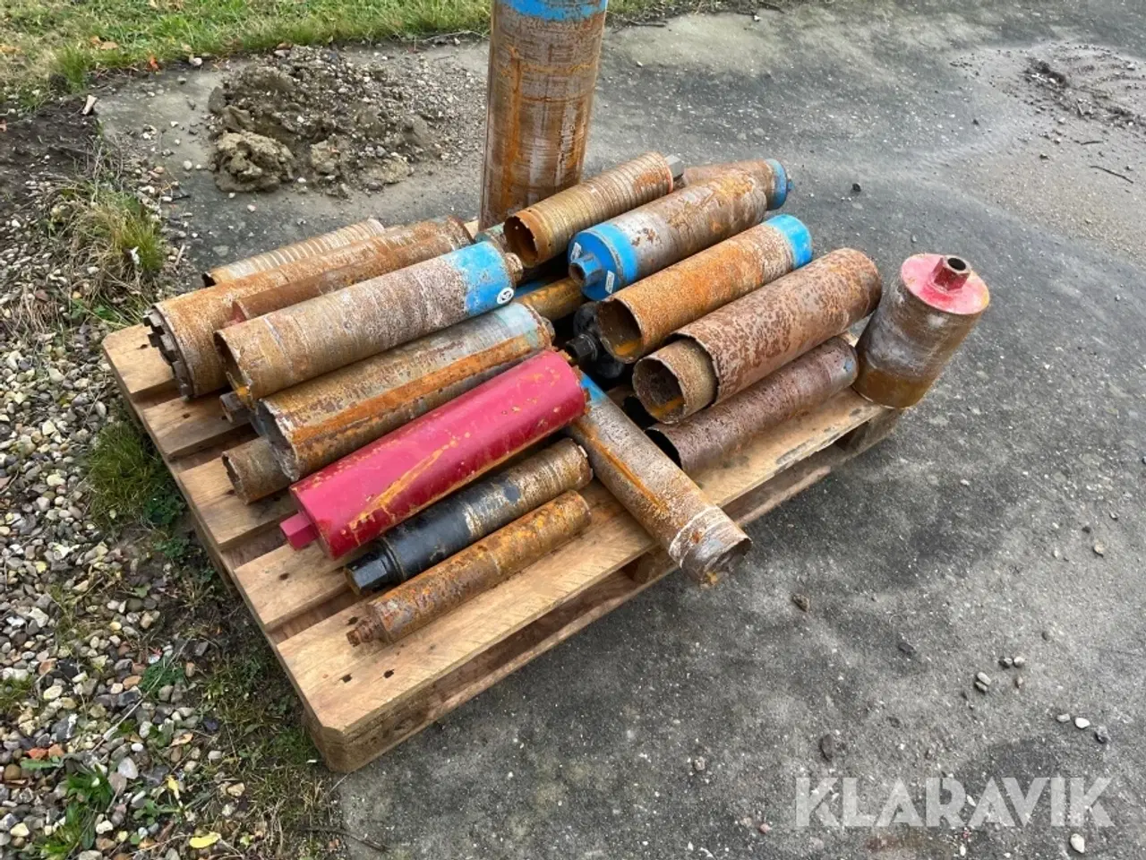 Billede 3 - Diverse bor ca 30 stk