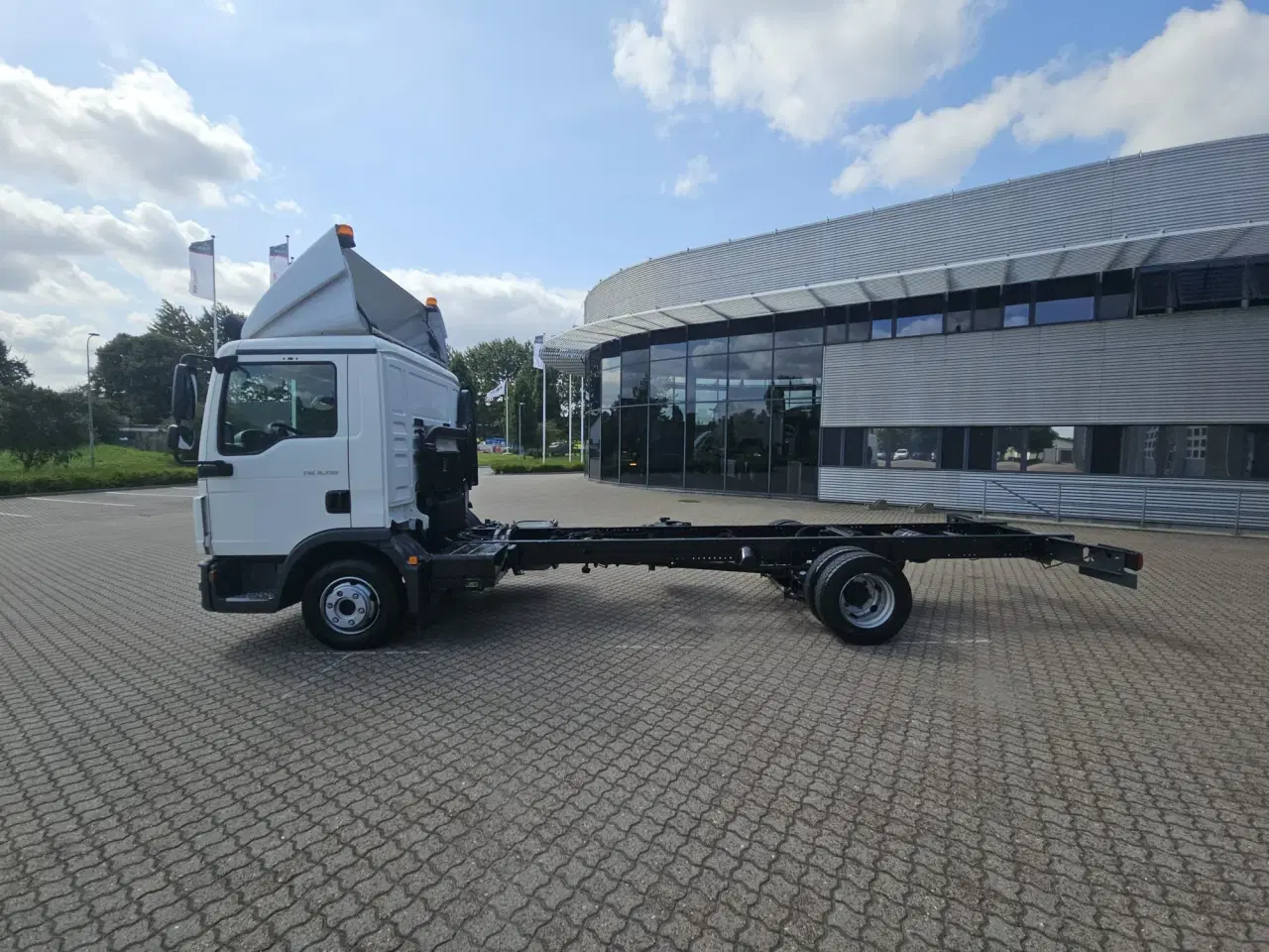 Billede 2 - MAN TGL 8.190, Chassis
