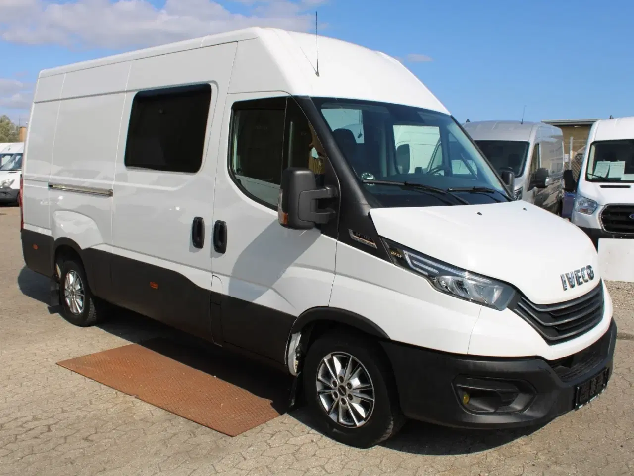 Billede 2 - Iveco Daily 3,0 35S18 Mandskabsvogn AG8