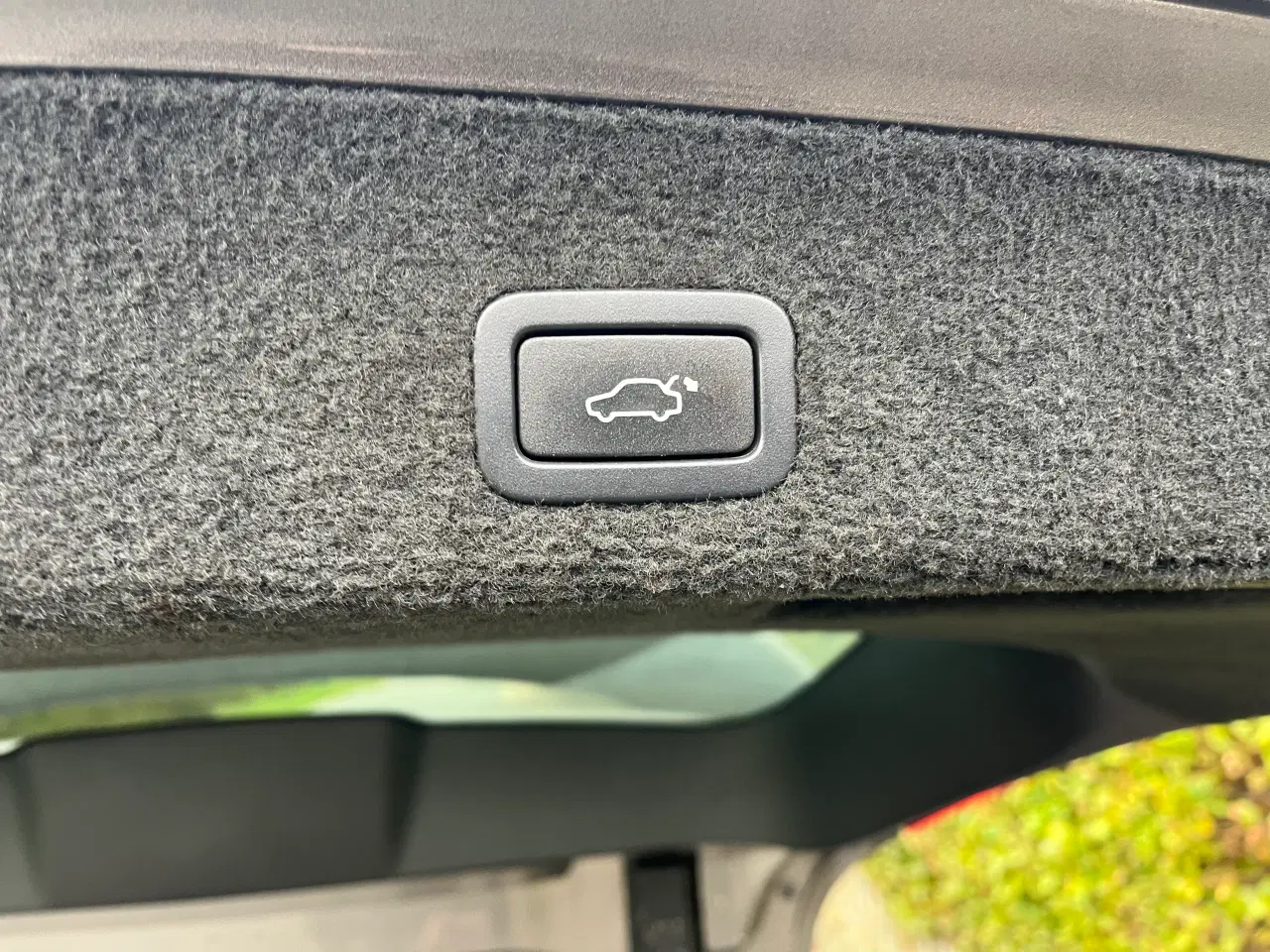Billede 8 - Nysynet & meget velkørende Volvo V70 D5 Aut. 