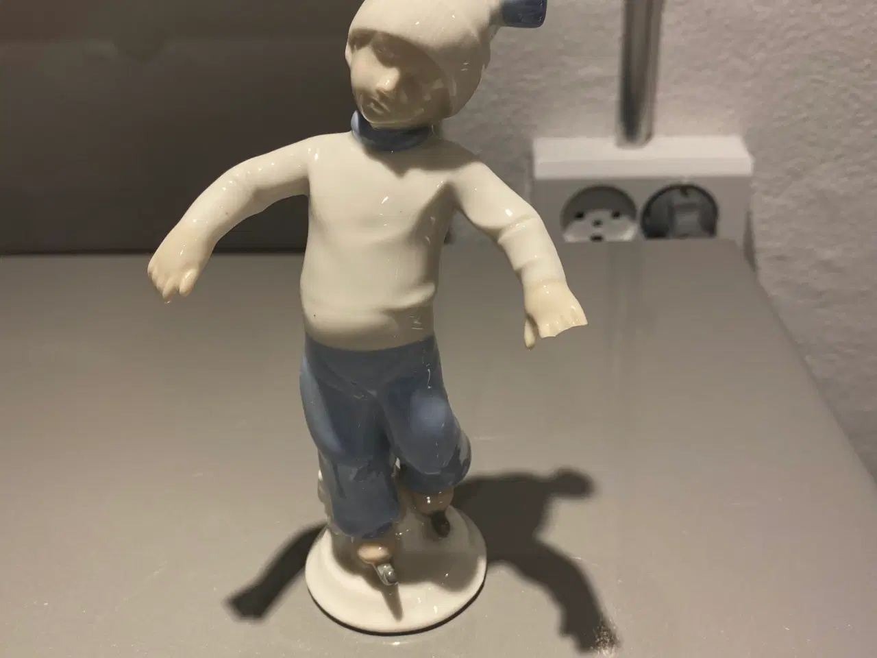 Billede 16 - Porcelæns figurer 3 stk