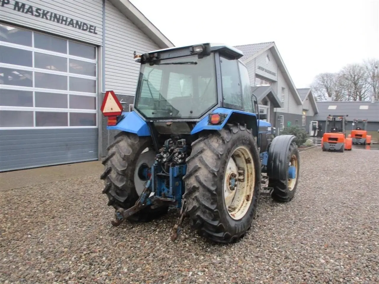 Billede 13 - New Holland 8240 SLE  Med frontlift og frontPTO