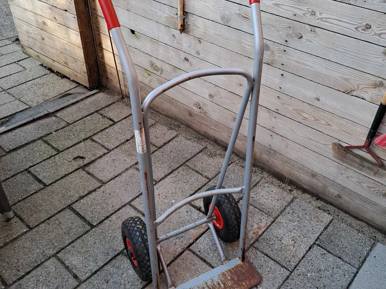 Billede 2 - Sækkevogn GRÅ.