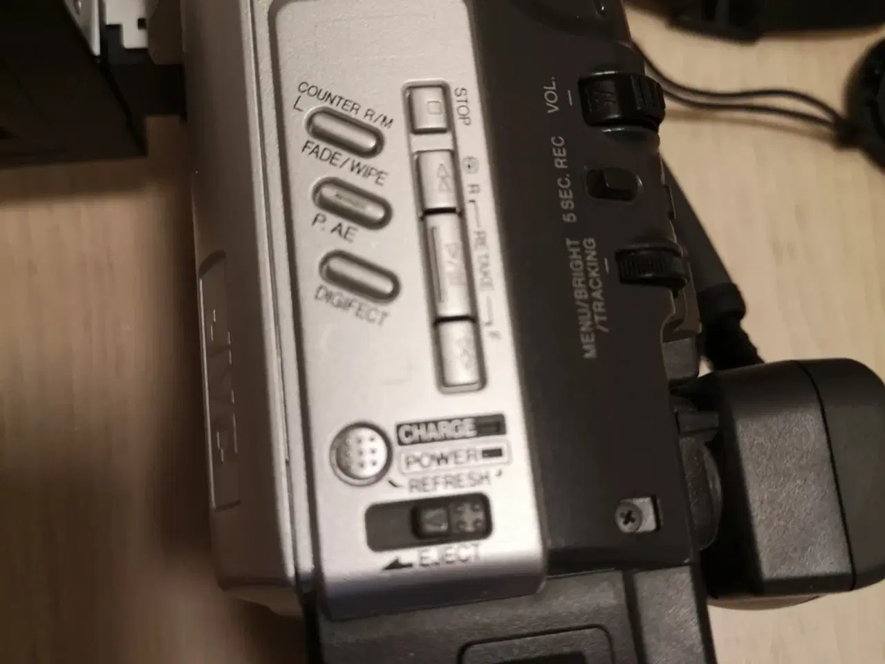 Billede 13 - JVC C-VHS videokamera