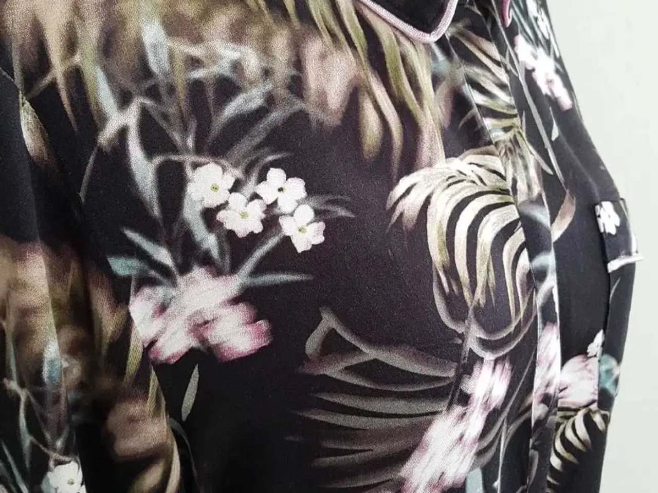 Billede 2 - Culture skjorte str. M