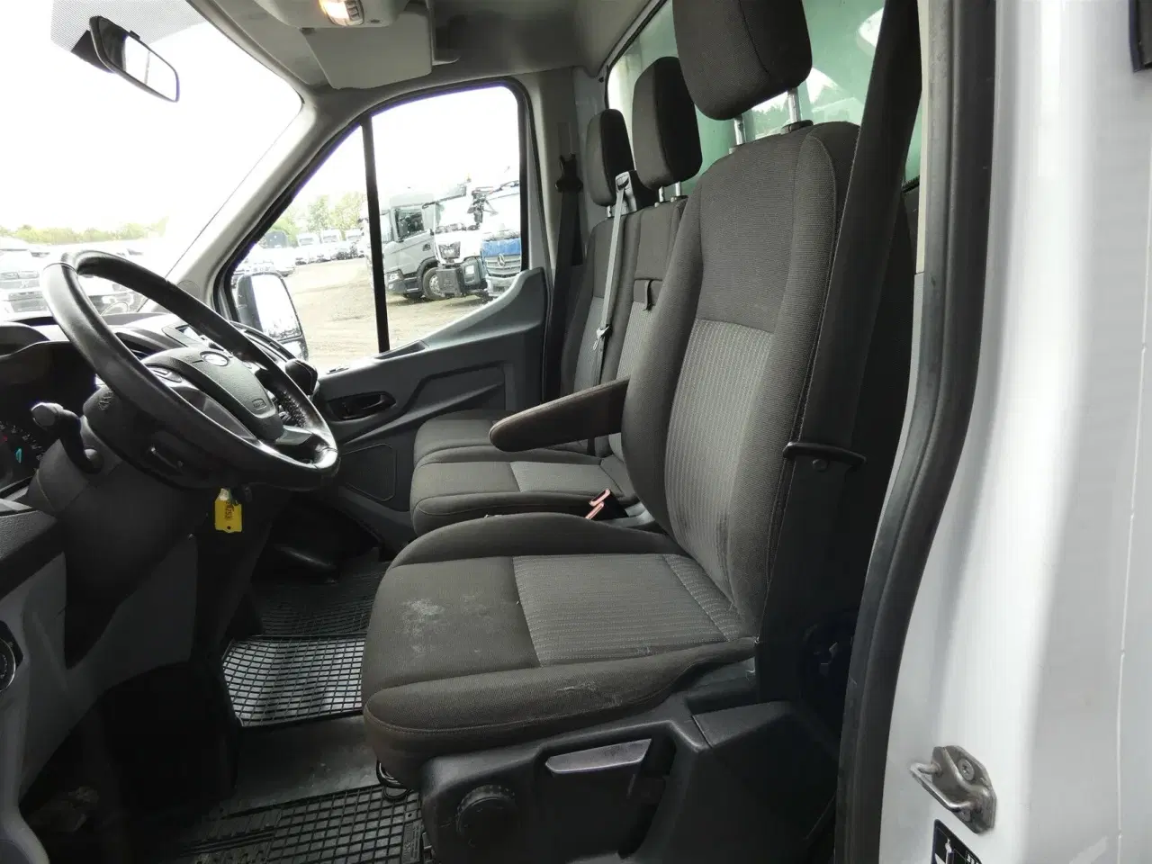 Billede 10 - Ford Transit 350 L2H1 2,0 TDCi Trend RWD 130HK Ladv./Chas. 6g