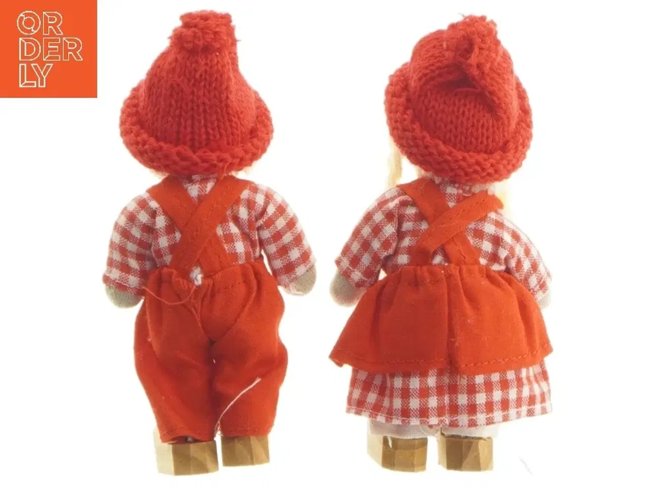 Billede 2 - To nissedukker med rødt tøj og strikhuer (str. 2 stk 12 cm)