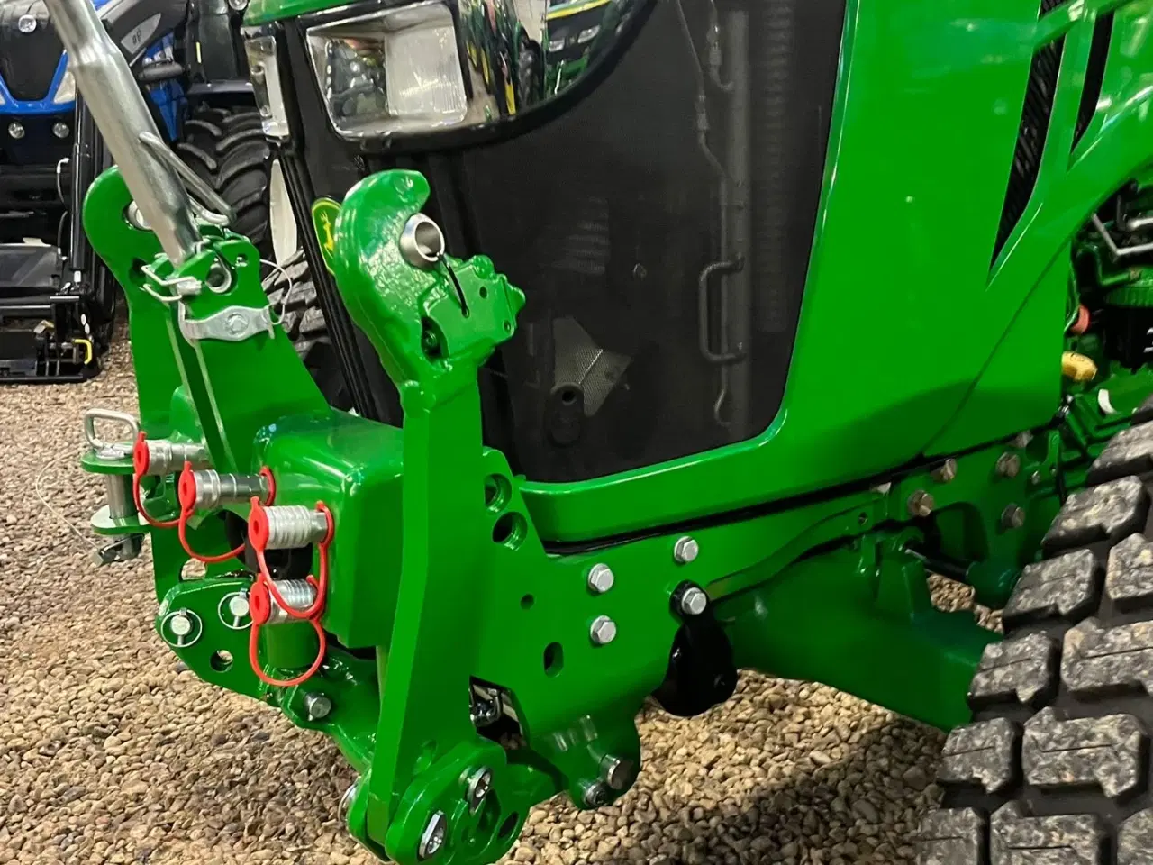 Billede 13 - Sauter Til John Deere Vi kan levere frontlifte til din John Deere traktor til en god pris.