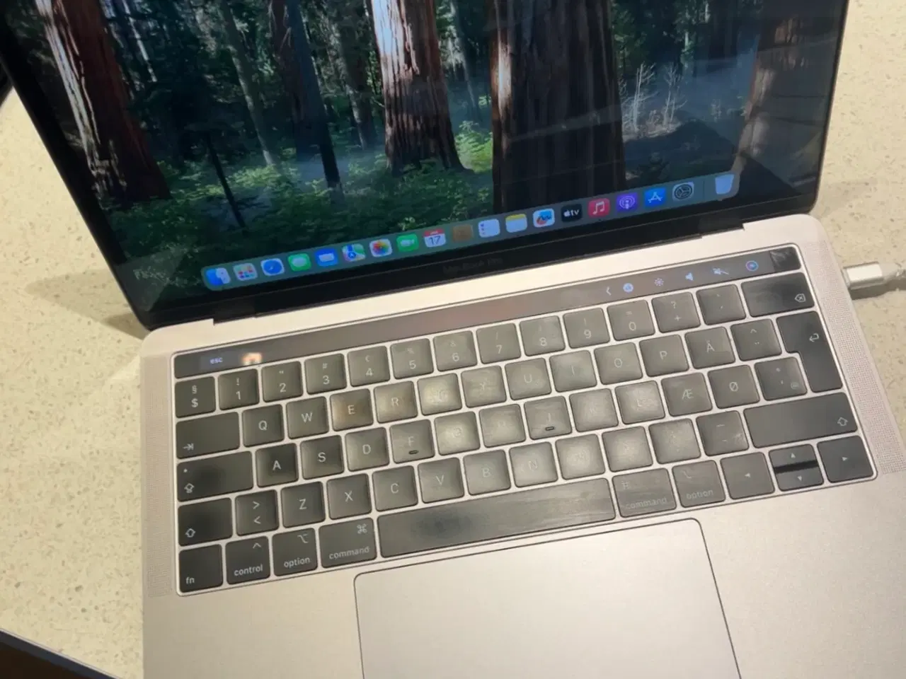 Billede 2 - Macbook pro 2018 touch bar, 13”.