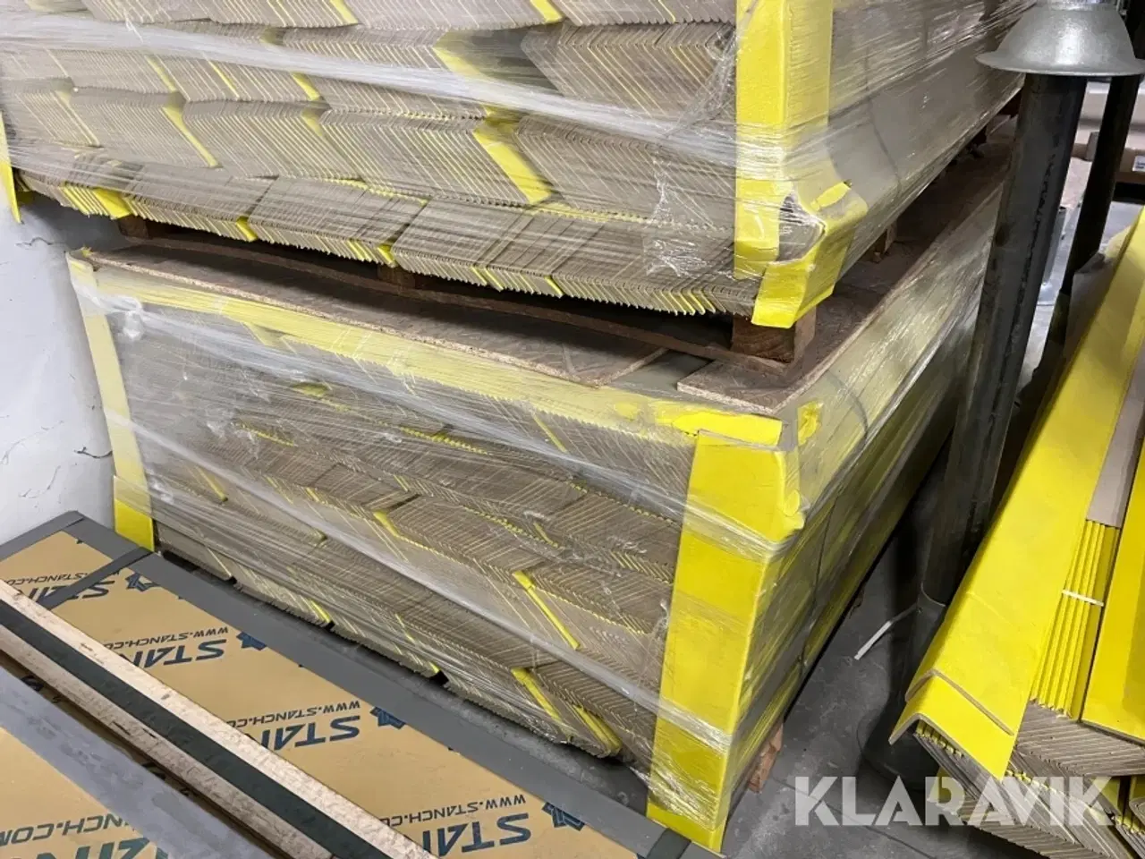 Billede 8 - Pap afskærmninger / hjørneprofiler 6 paller