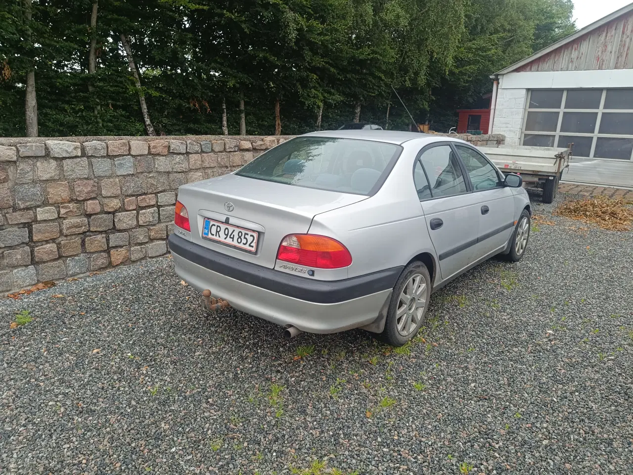 Billede 1 - Toyota Avansis