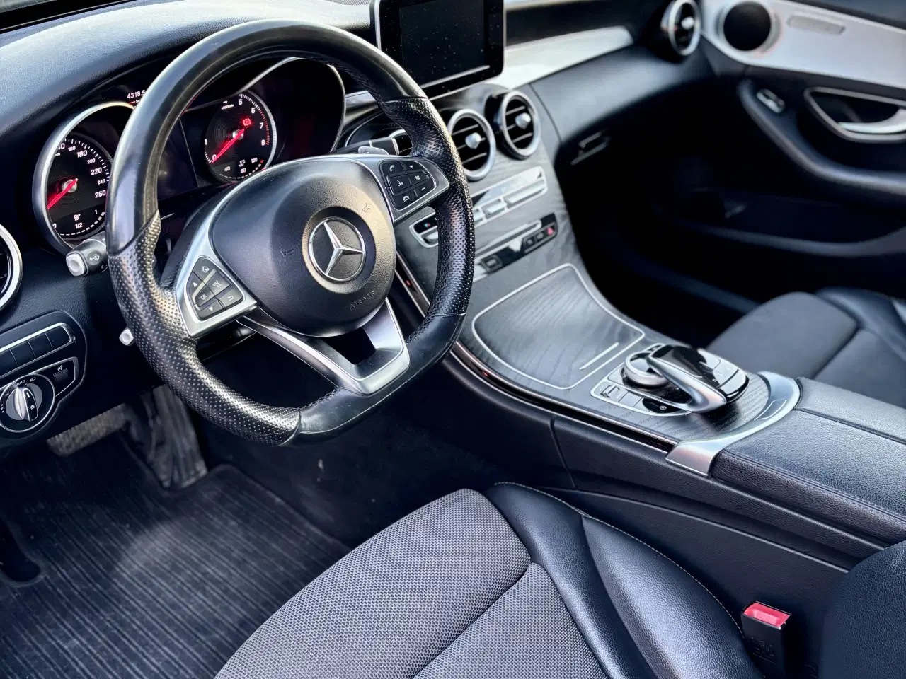 Billede 5 - Mercedes c200 s205 AMG Line