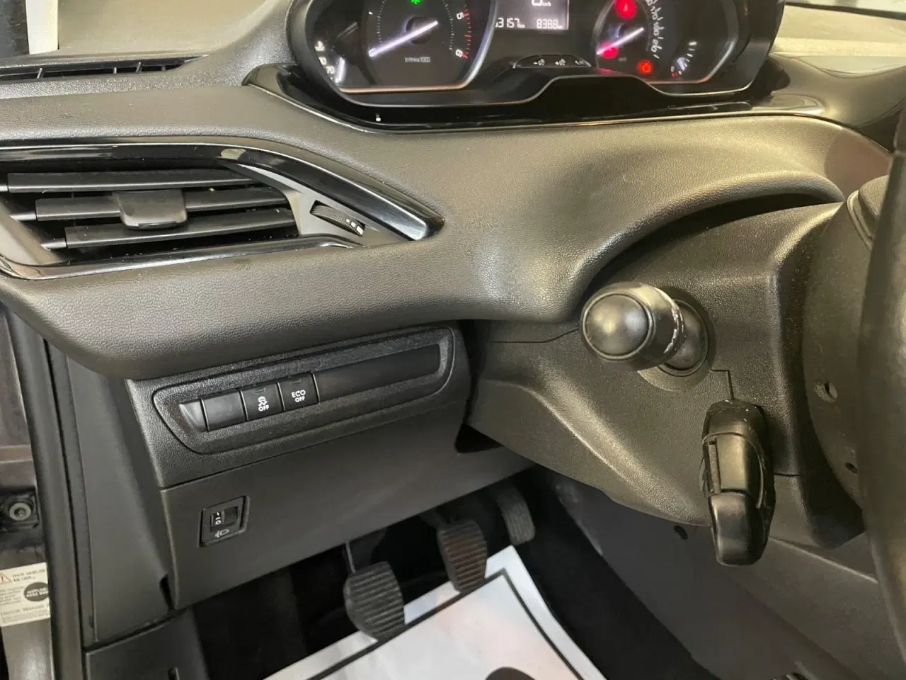 Billede 8 - Peugeot 208 1,6 BlueHDi 100 Envy