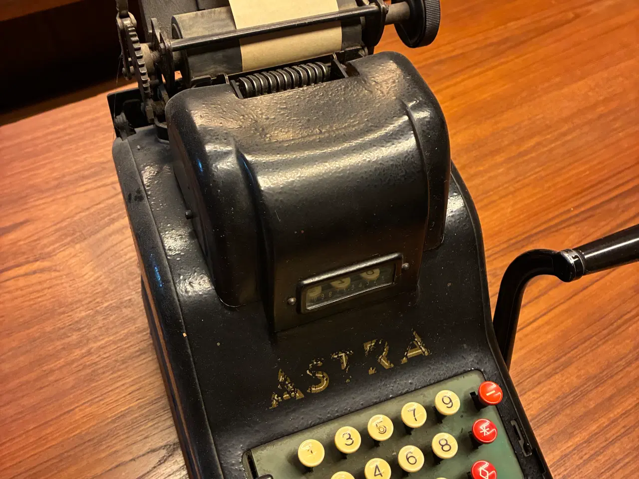 Billede 1 - ASTRA Vintage Calculator fra 1940'erne.