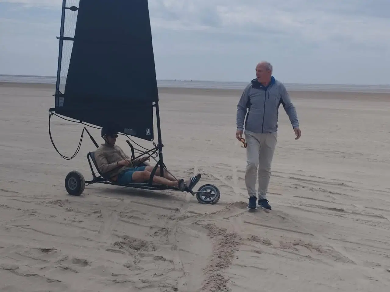 Billede 1 - Strandsejler/Blokart ,4 m2 sejl