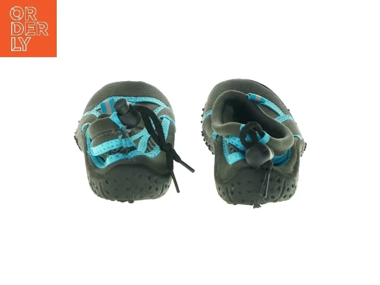 Billede 4 - Badesko fra Units (str. 30)