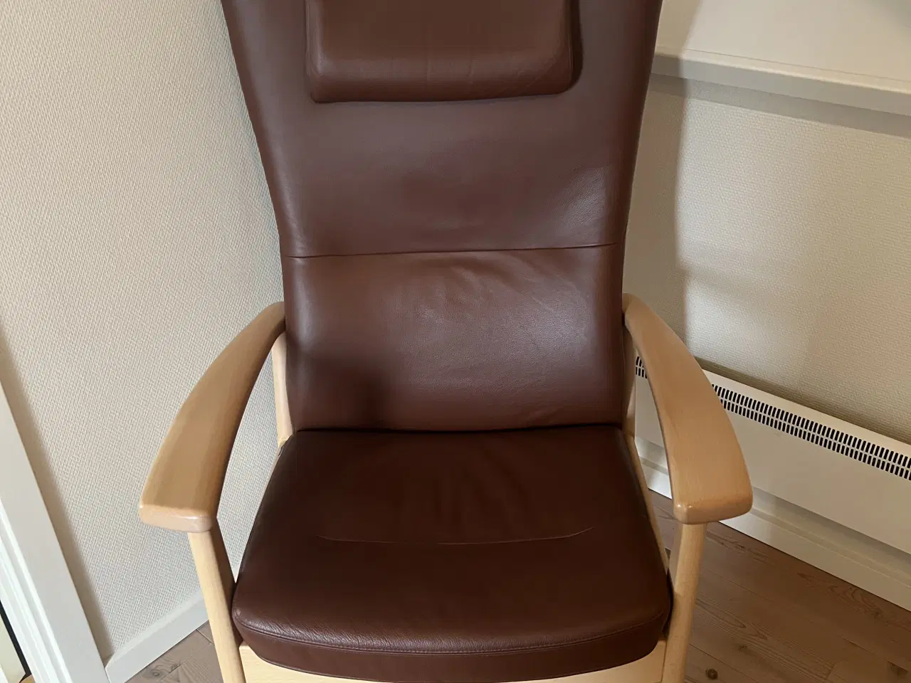 Billede 1 - Otiumstol “Farstrup”