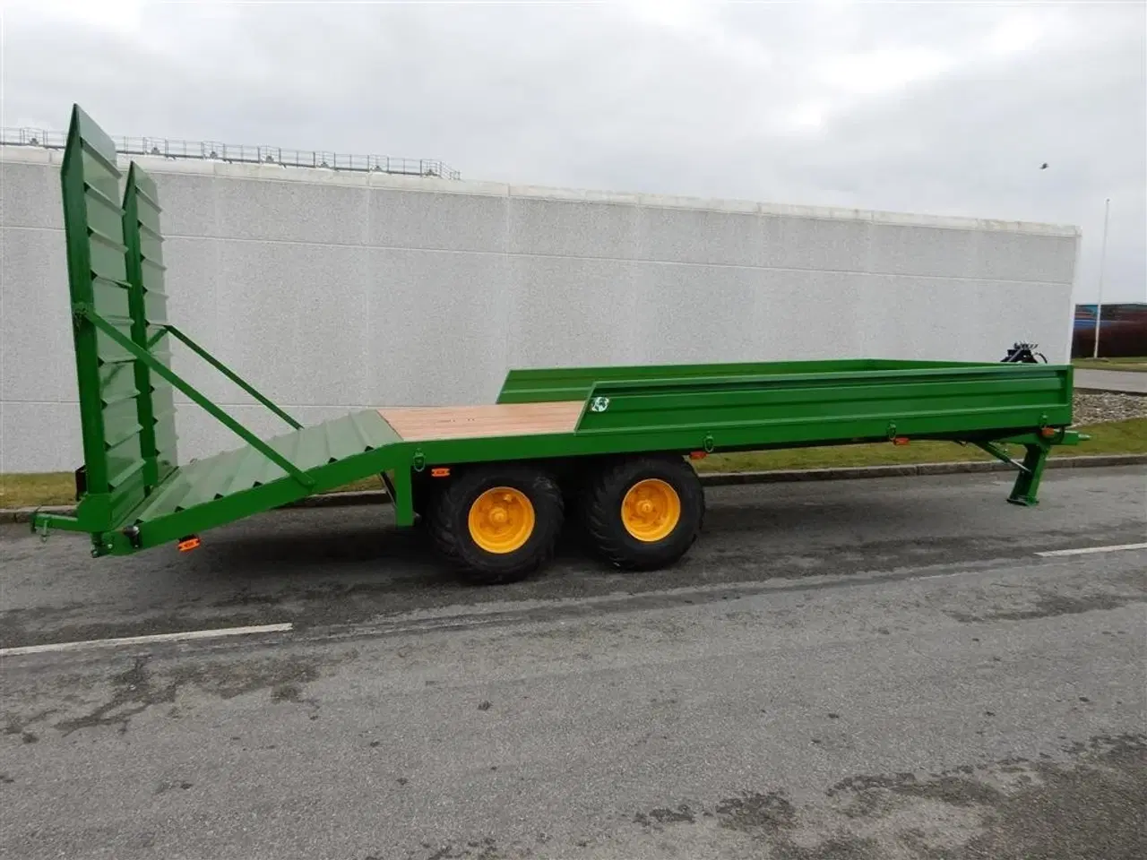 Billede 14 - Tinaz 12 tons maskintrailer med 30 cm sider