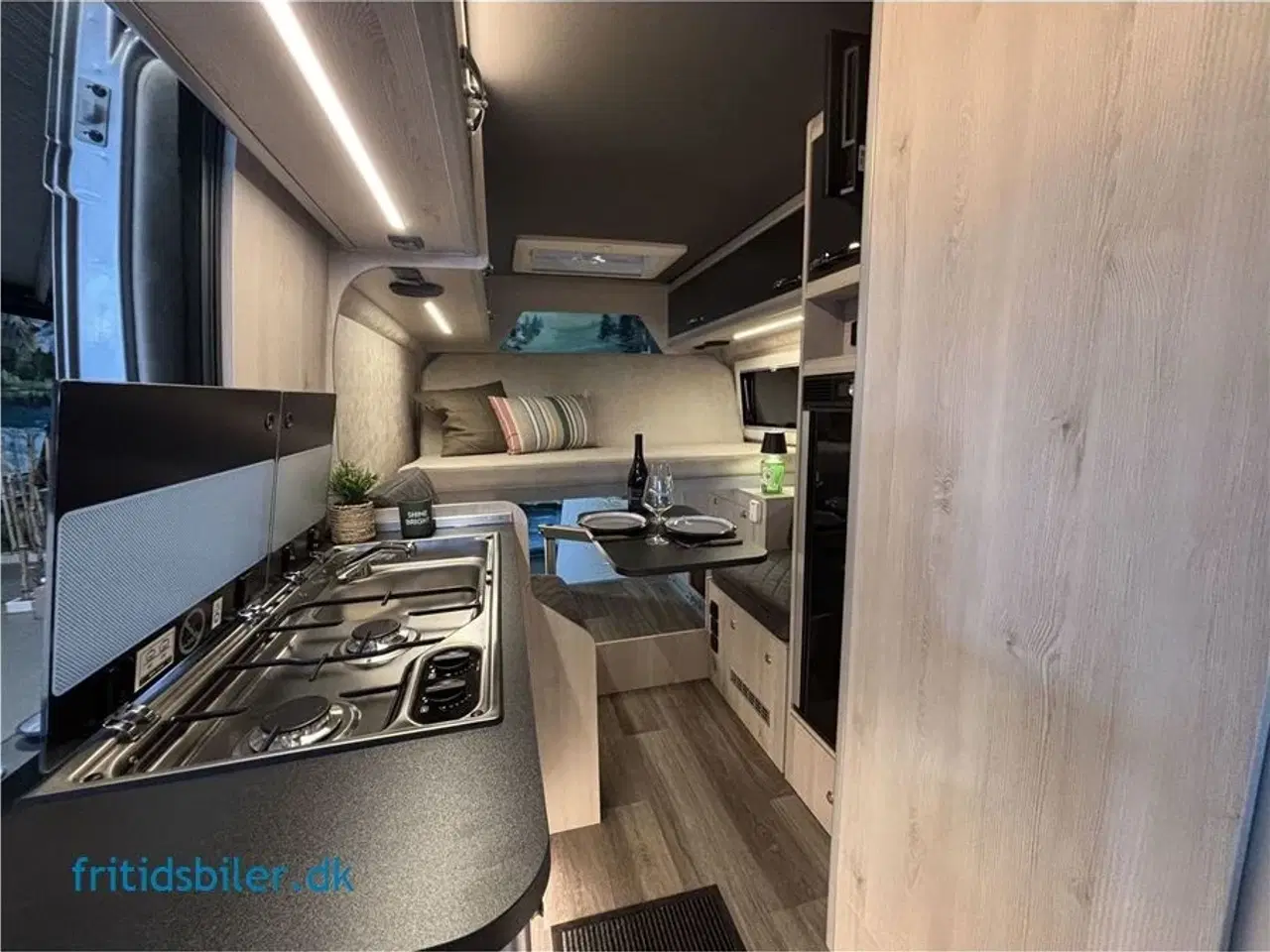 Billede 5 - 2024 - Mega Mobil Classic Twin 600 Mega Mobil 600 Winter Edition med luftbåren gulvvarme.