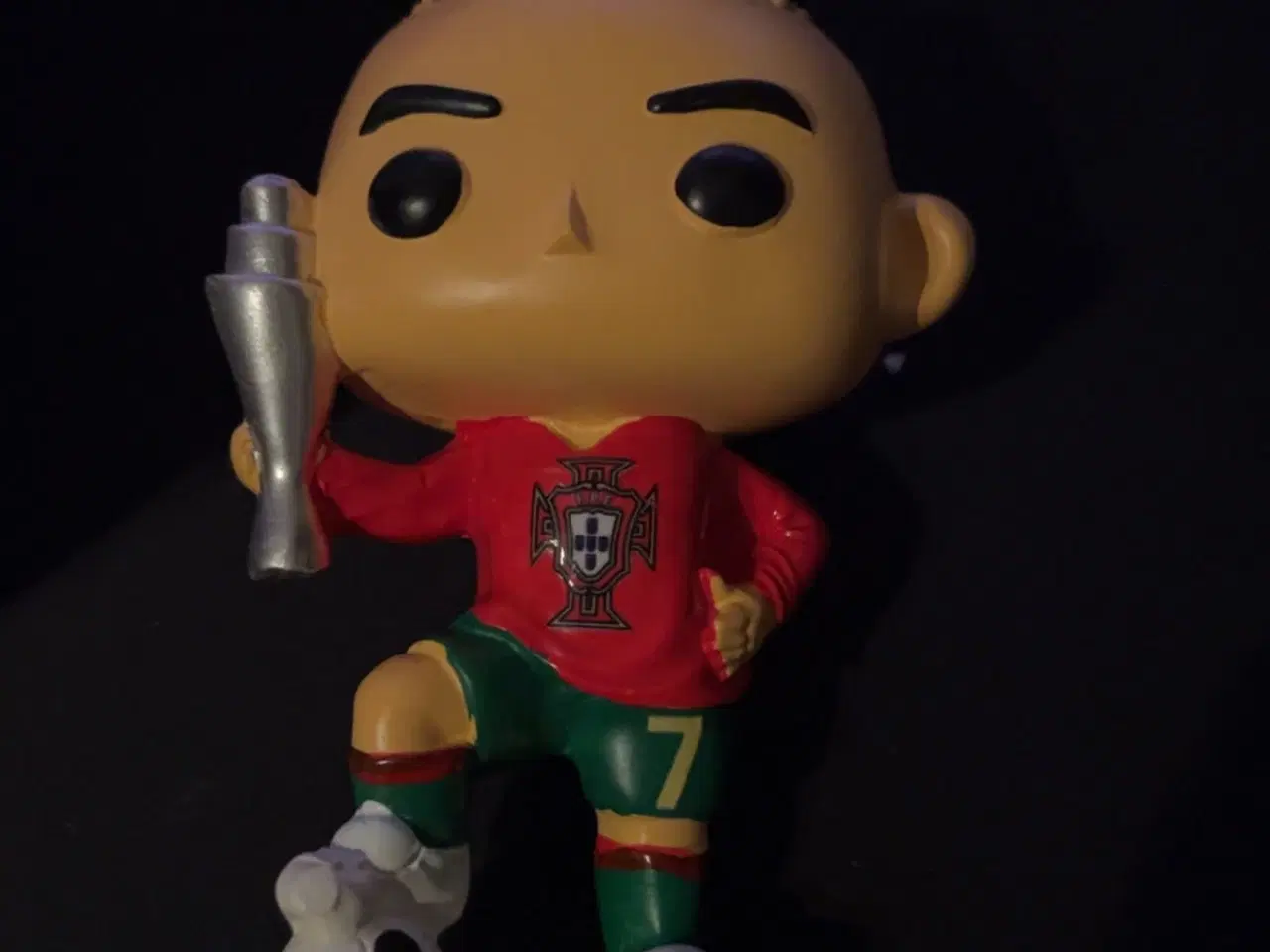 Billede 4 - “CR7 Euro winning” statue