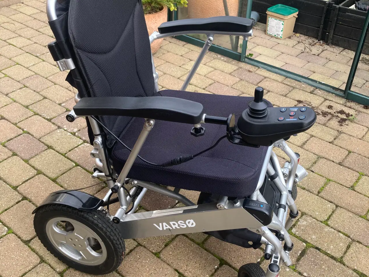 Billede 2 - Elektrisk sammenklappelig kørestol