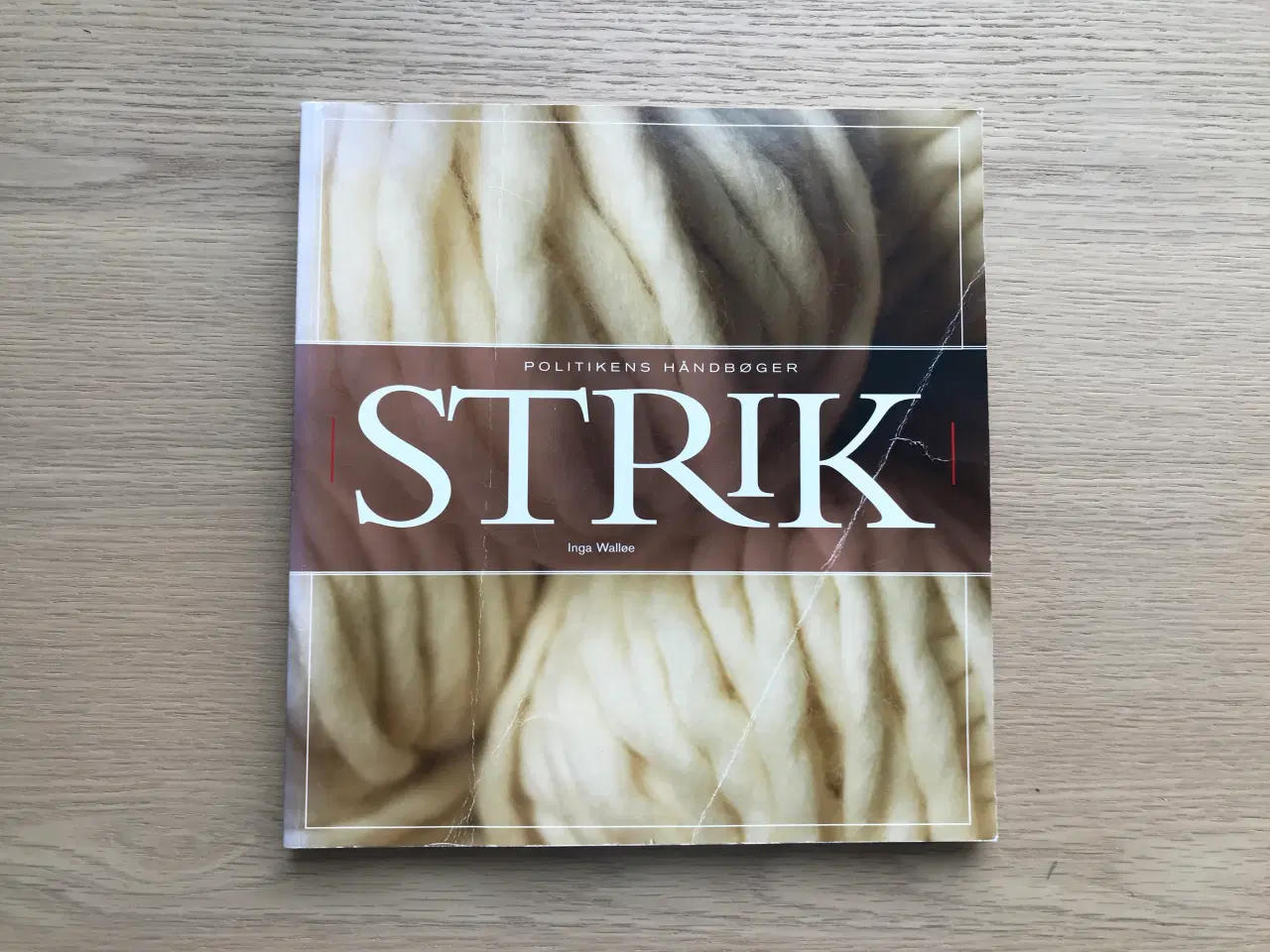 Billede 1 - STRIK  af Inga Walløe