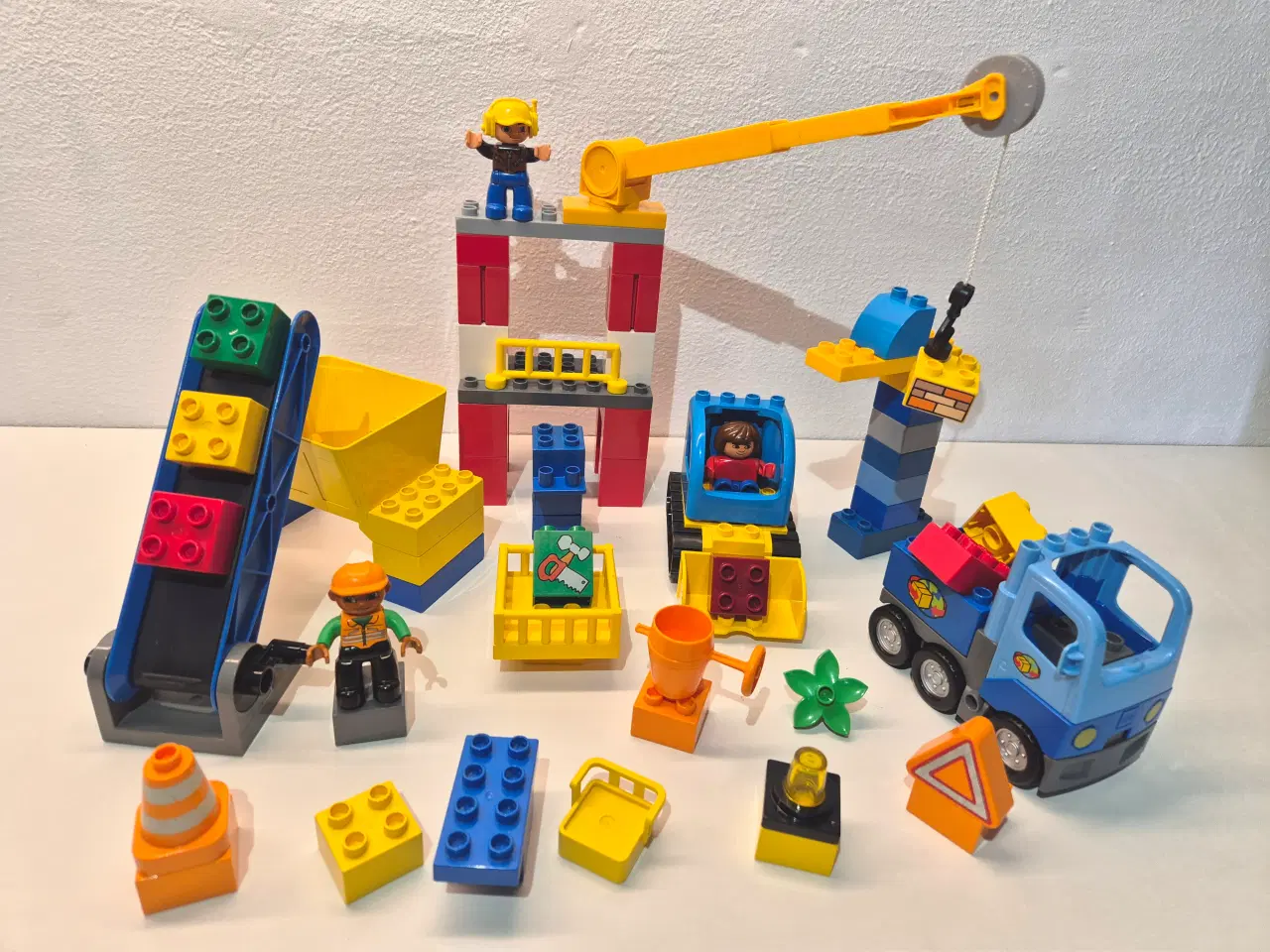 Billede 1 - Duplo Cirkus, Dyr, Mennesker Samt mange forskellig