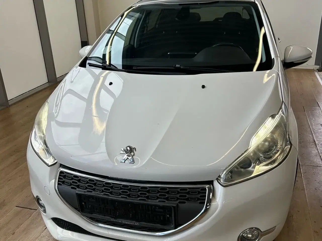Billede 3 - Peugeot 208 1,2 VTi Allure Sky 82HK 5d