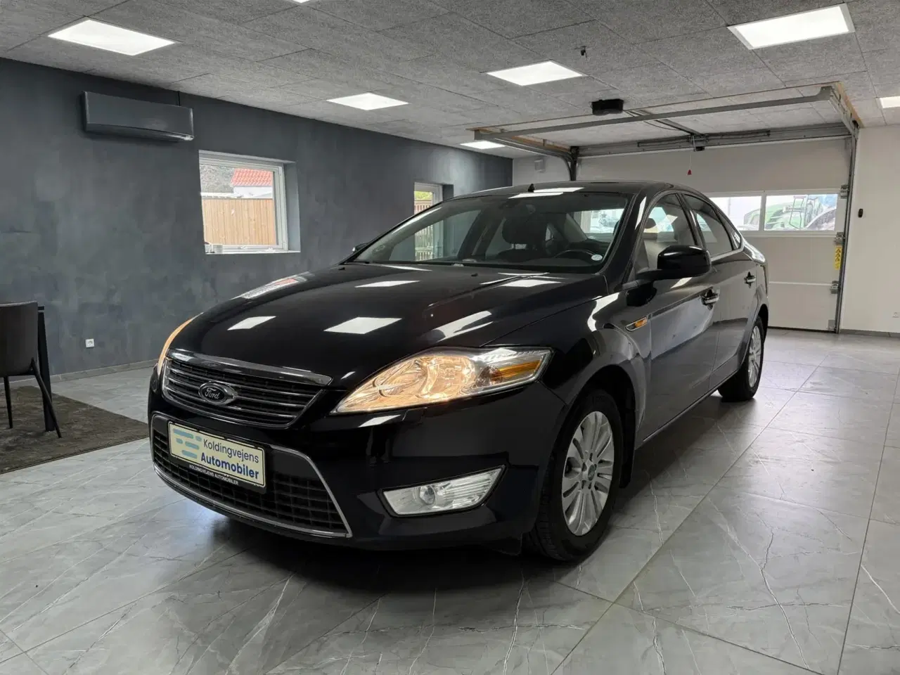 Billede 2 - Ford Mondeo 2,0 Ghia 145HK 5d