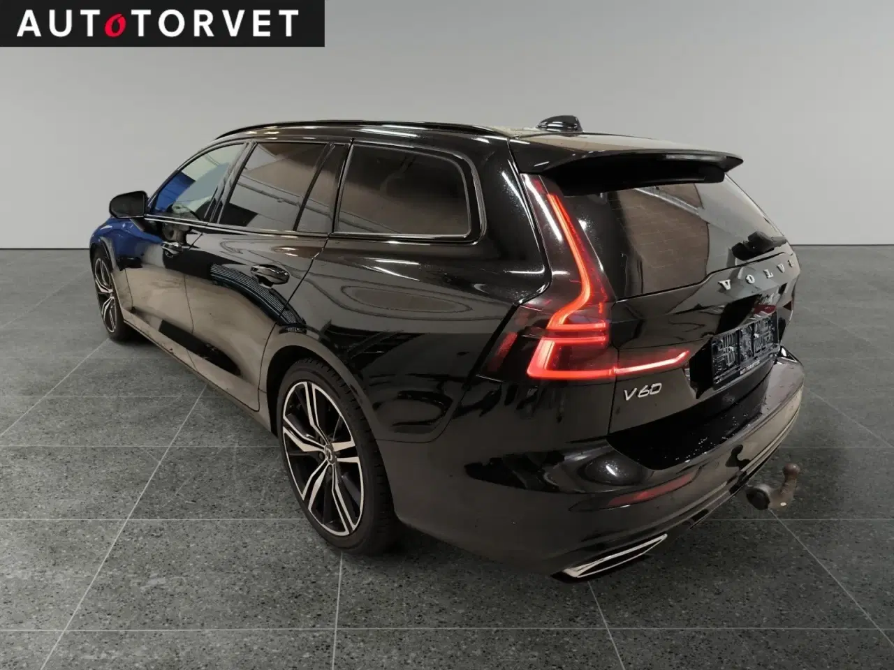 Billede 5 - Volvo V60 2,0 T8 ReCharge R-Design aut. AWD