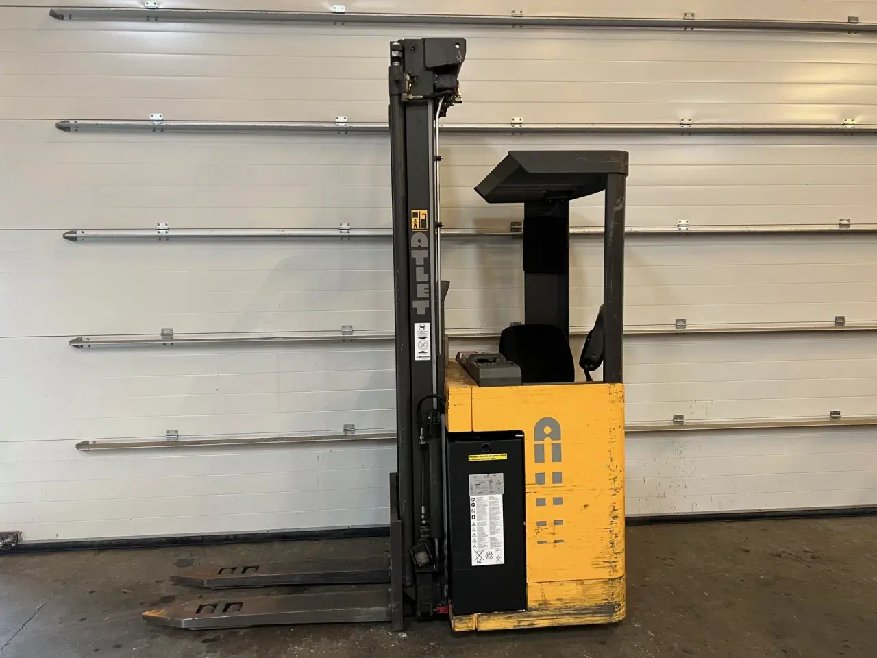 Billede 8 - Sid ind stabler med nyere batteri. 630 cm.
