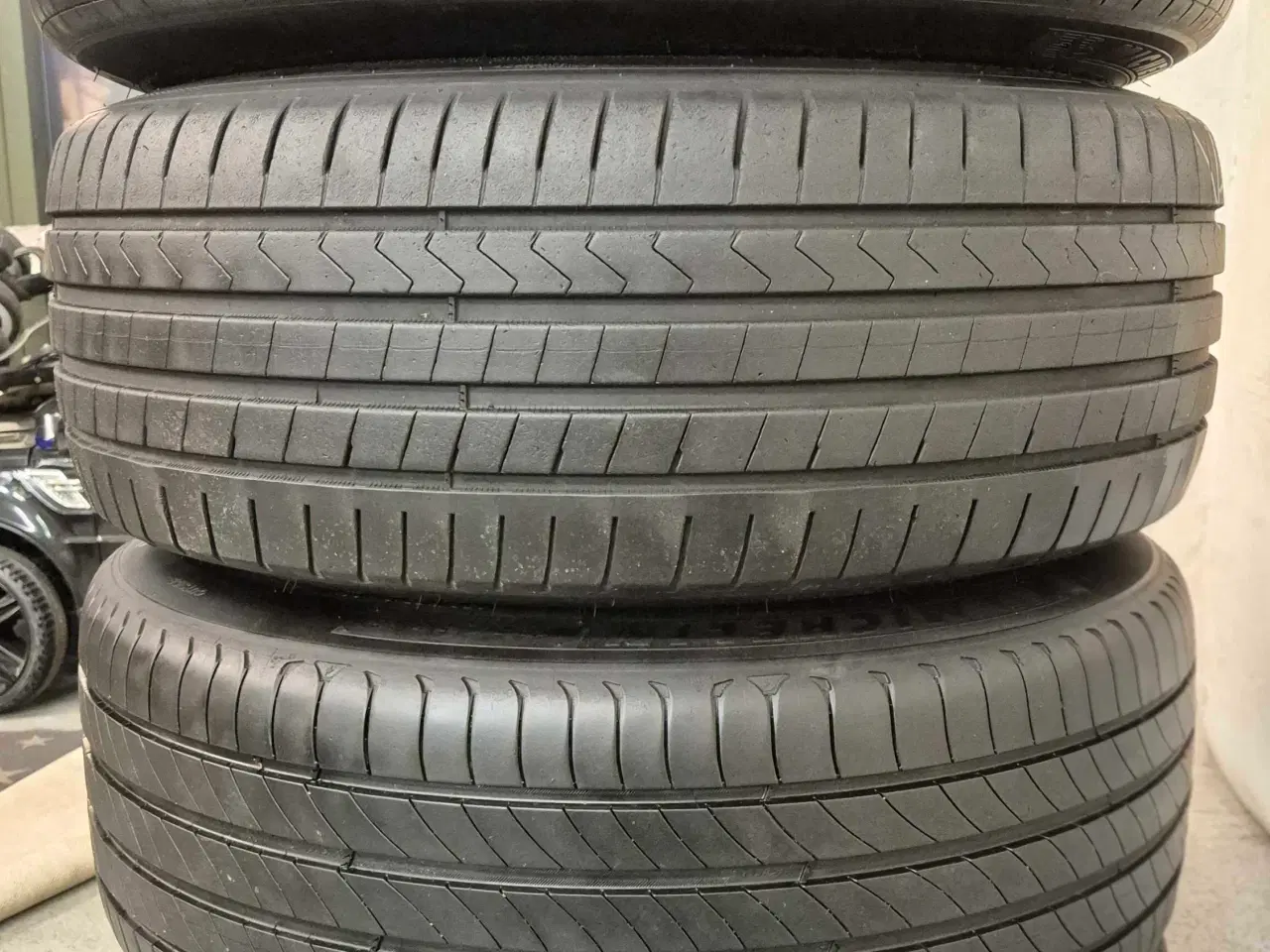 Billede 3 - TESLA MODEL 3 ORIGINAL ALUFÆLGE MED SOMMERDÆK 