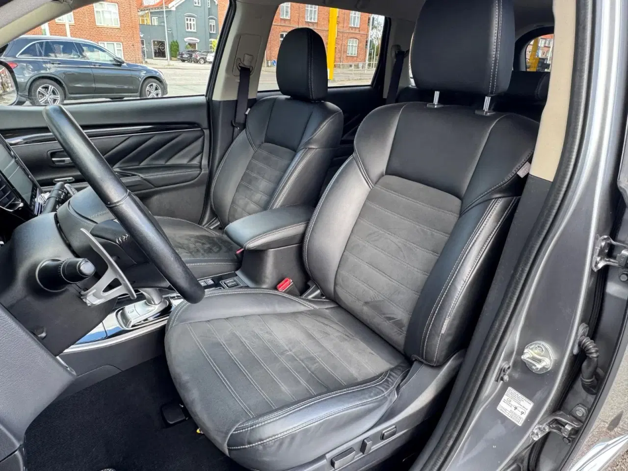 Billede 9 - Mitsubishi Outlander 2,4 PHEV Limited CVT 4WD